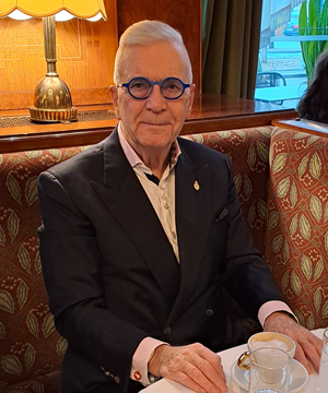Roland Sharman, Gründer von DrugtoDrug.com